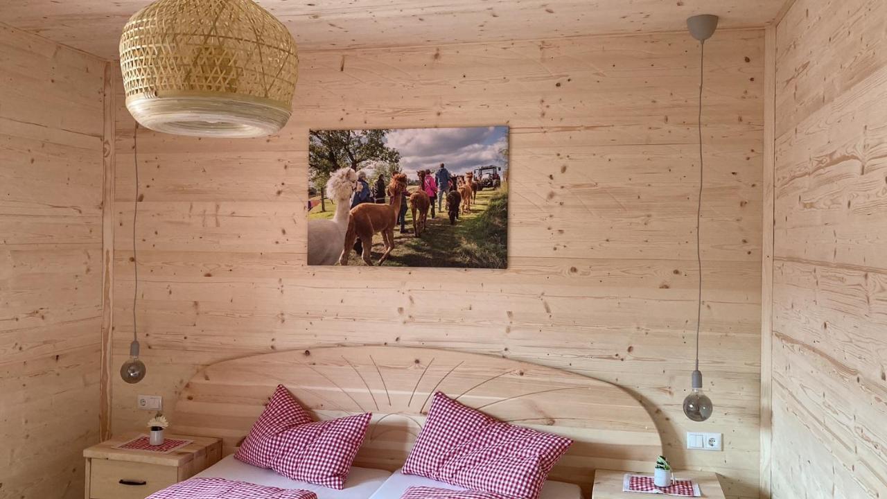 Alpakaglueck Apartment Muhlbach  ภายนอก รูปภาพ